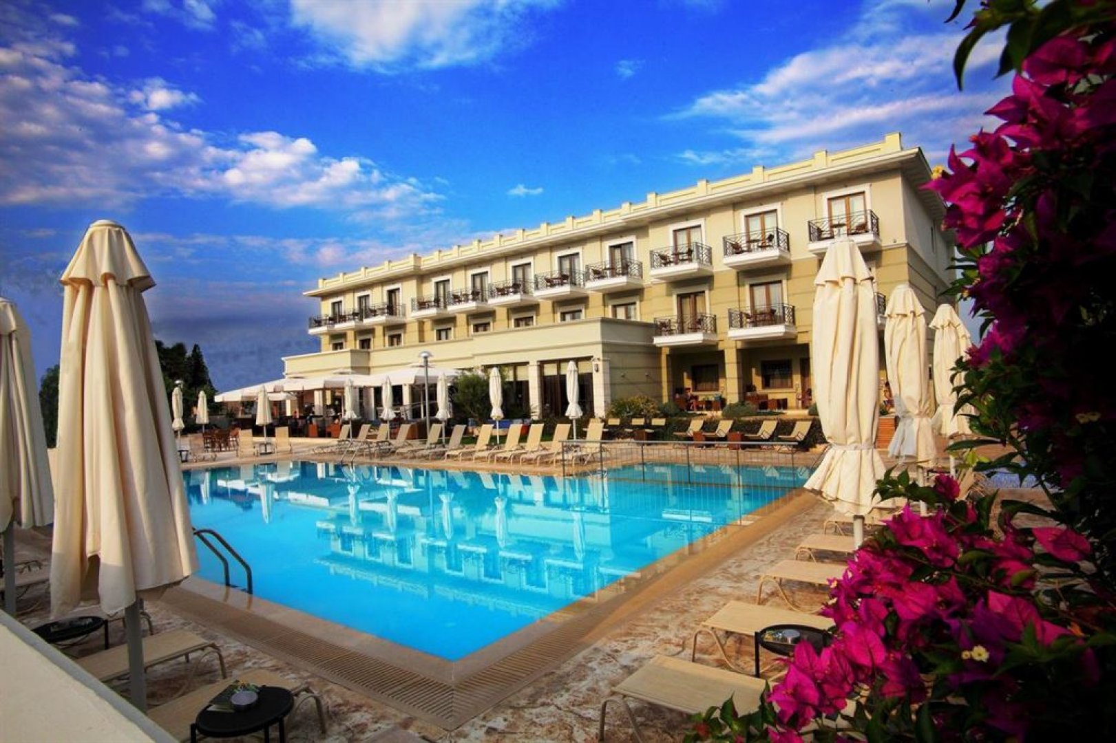 Bomo Danai hotel & Spa