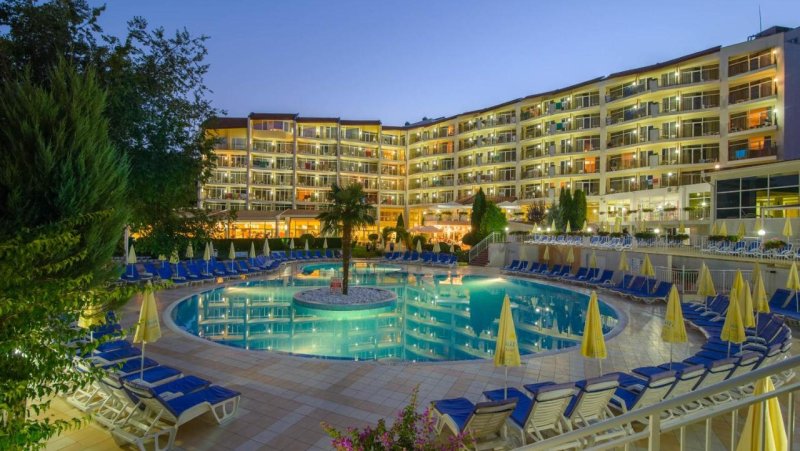 Хотел Мадара Златни Пасъци България