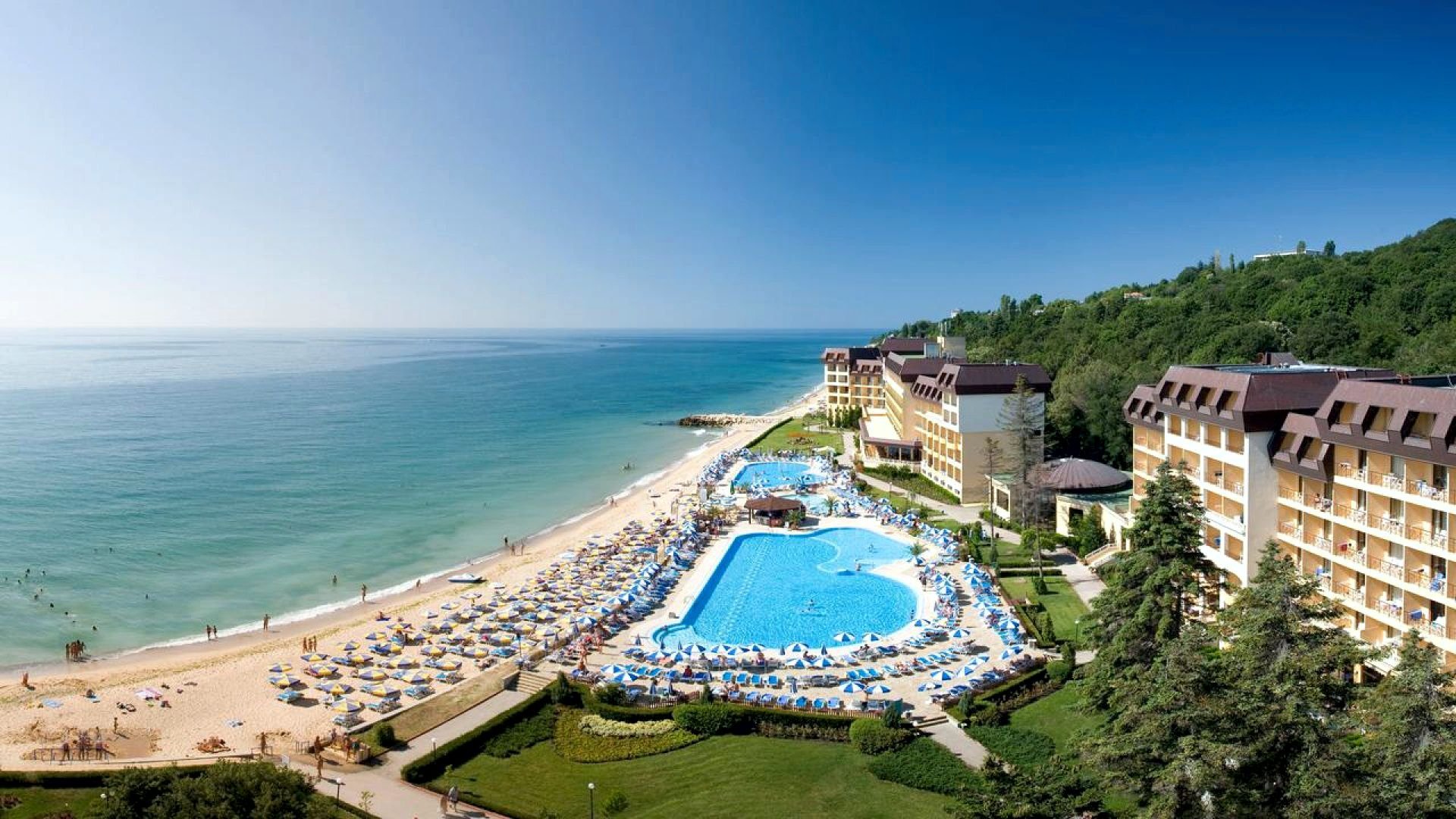 Хотел Ривиера Бийч в курорт Ривиера България
