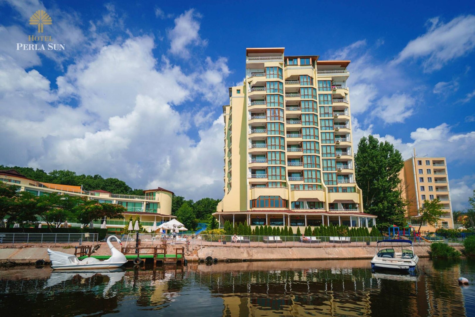 Перла Сън Бийч & Аквапарк All inclusive